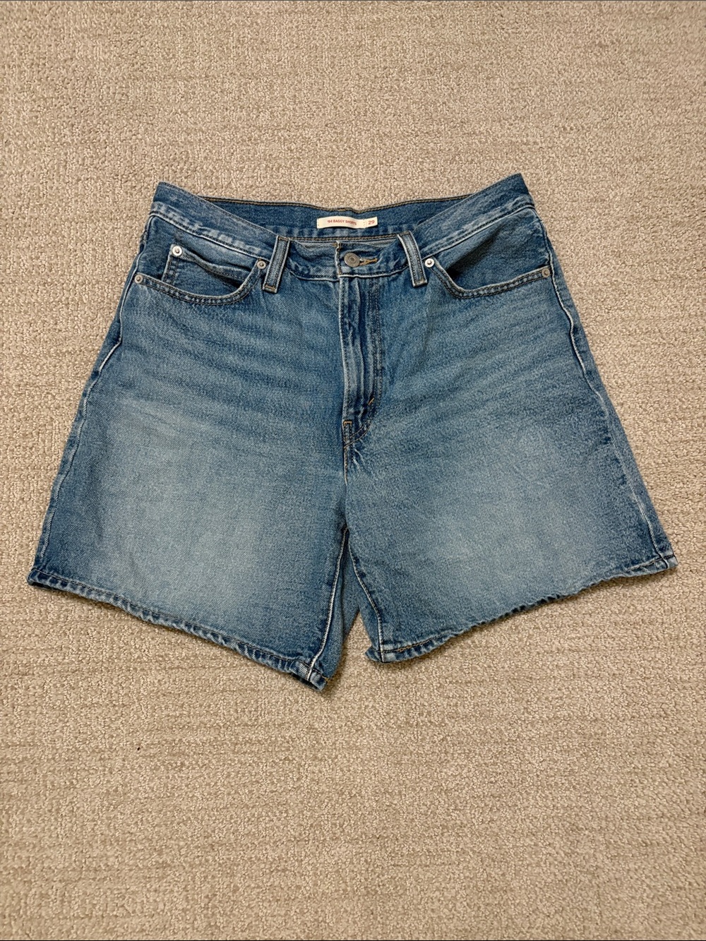 Levi’s 94 Baggy Shorts Medium Wash Waist 29 - Picture 1 of 3
